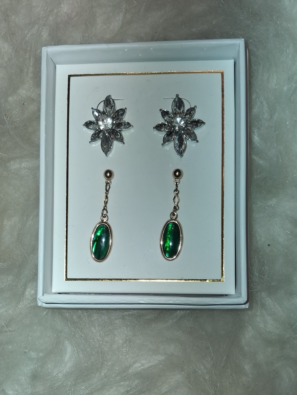 Silver Floral Crystal & Green Drop Earrings - Women's Fashion Jewelry Gift Set